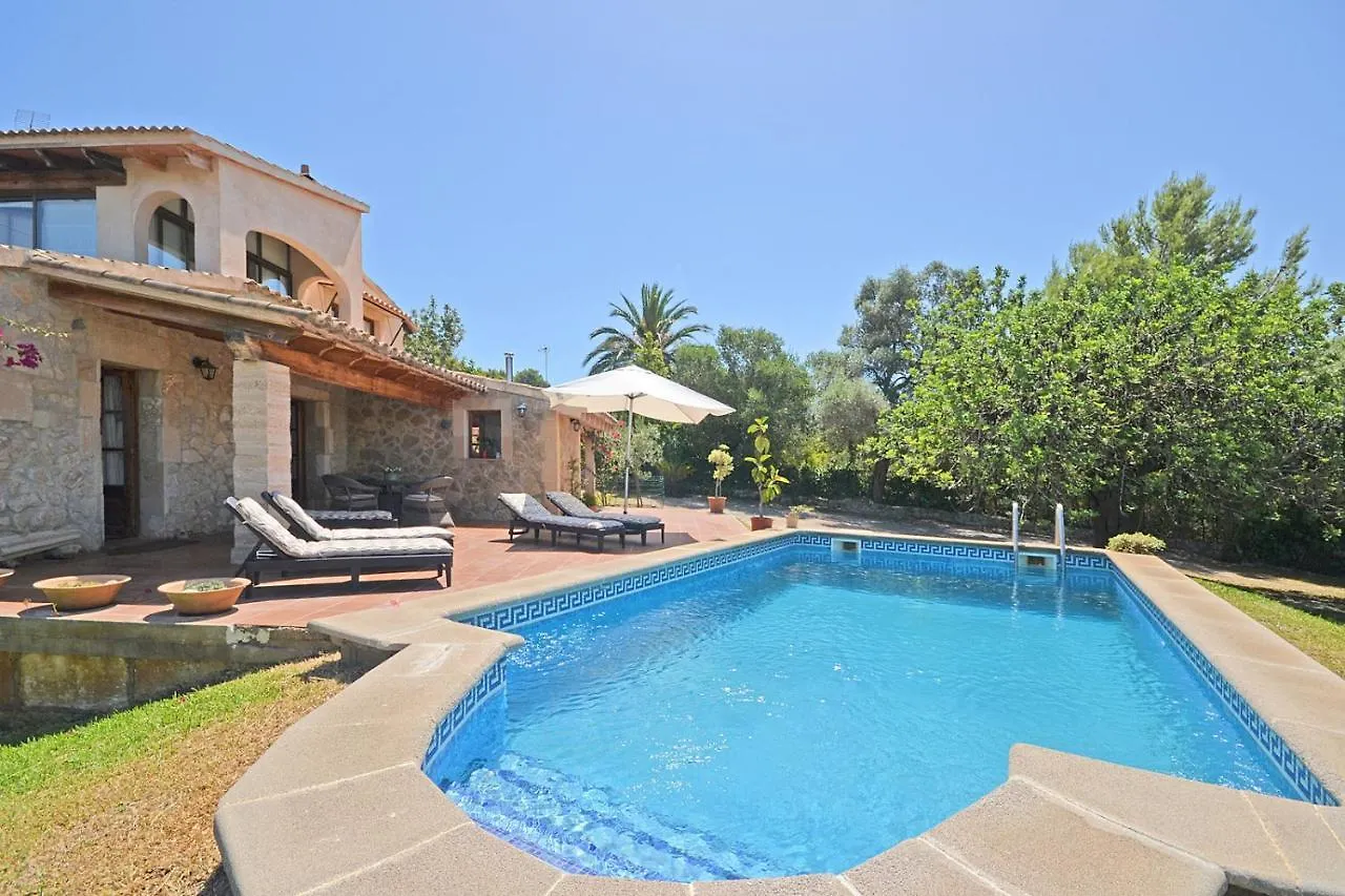Can Singa Port de Alcudia  Villa